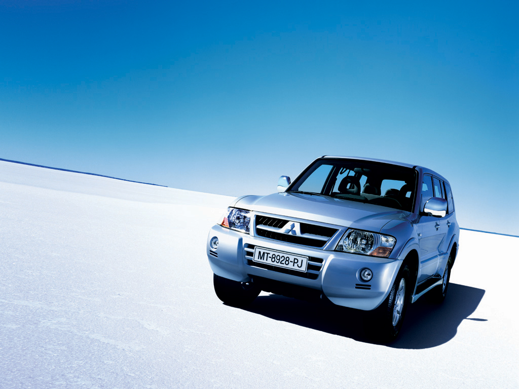 1024newpajero2003-1.jpg