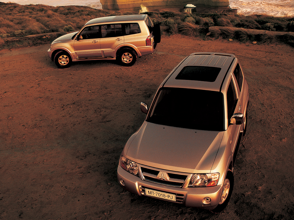 1024newpajero2003-3.jpg