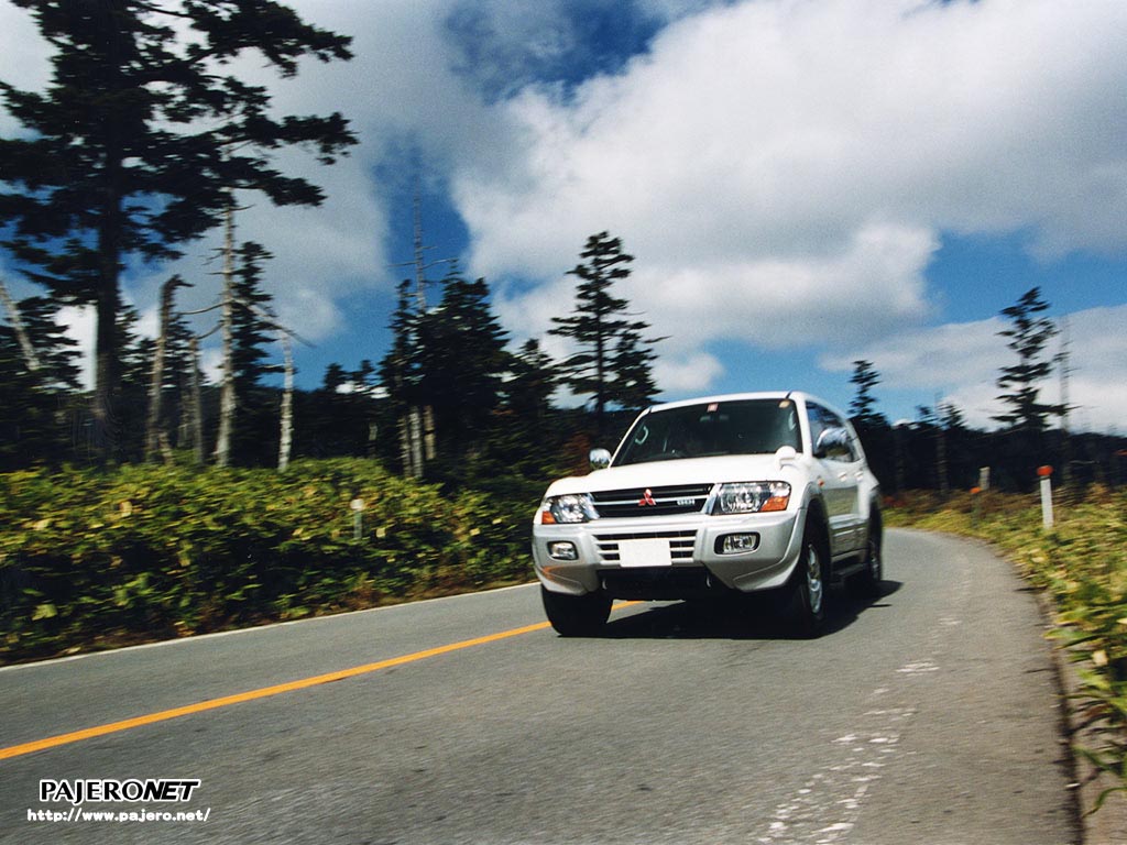 1024newpajero21.jpg