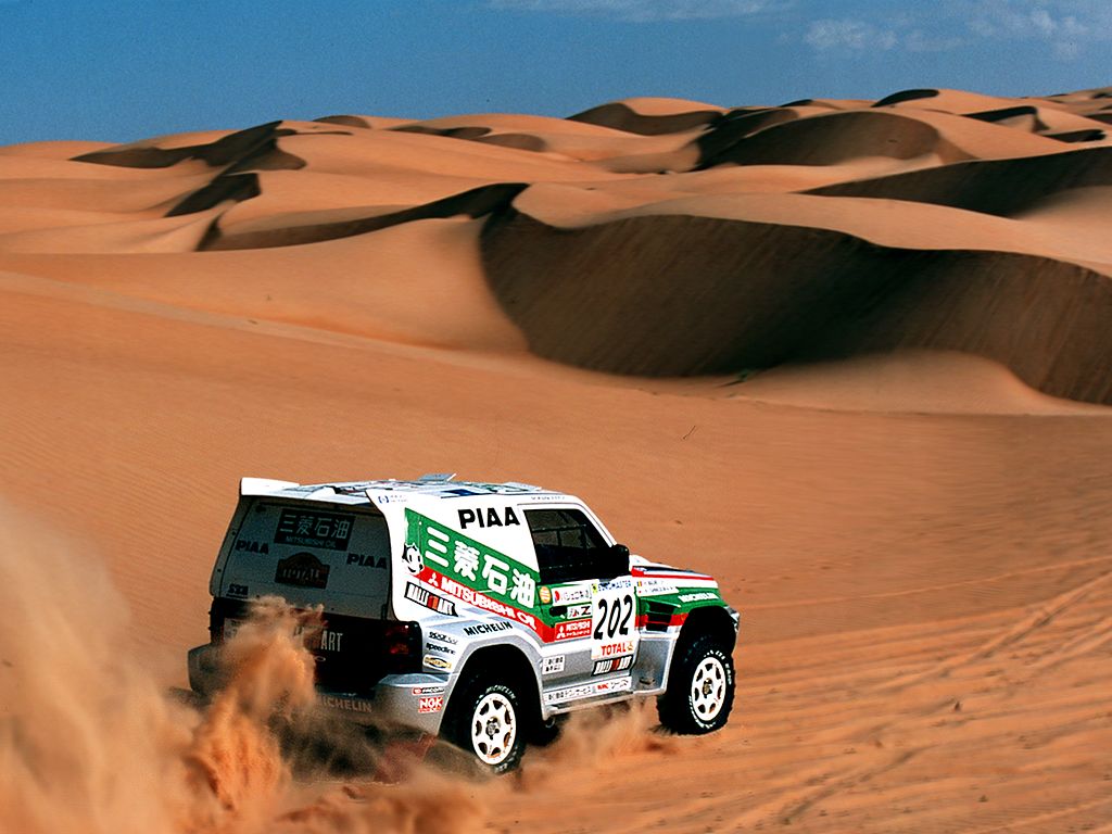 1024pajero02.jpg